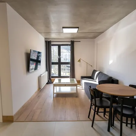 Przystanek Morska 3*