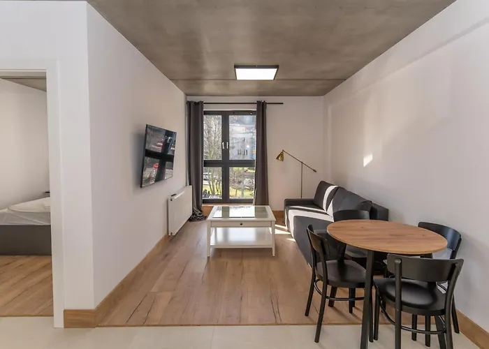 Hotel apartamentowy Przystanek Morska